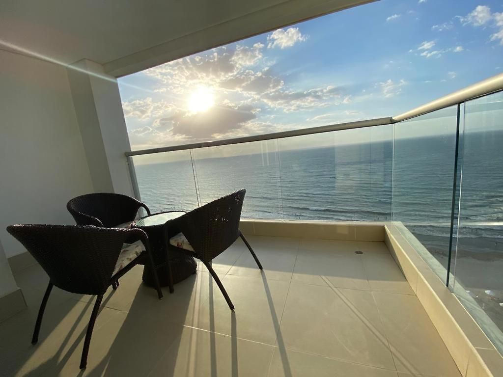 Frente Al Mar, Piscina Piso 38 Apartamento